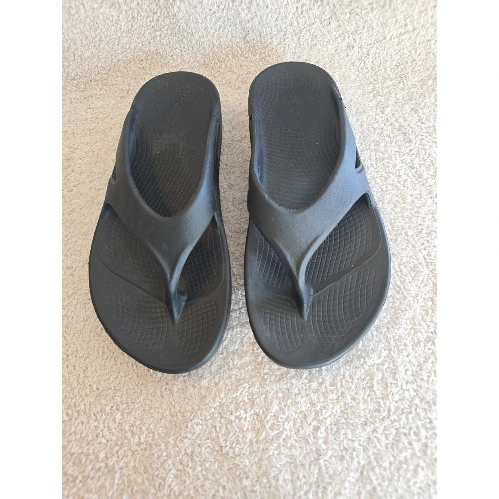 OOFOS OOriginal Recovery Foam Oohlala‎ Sandals Black Unisex Women's 7 Men's 5